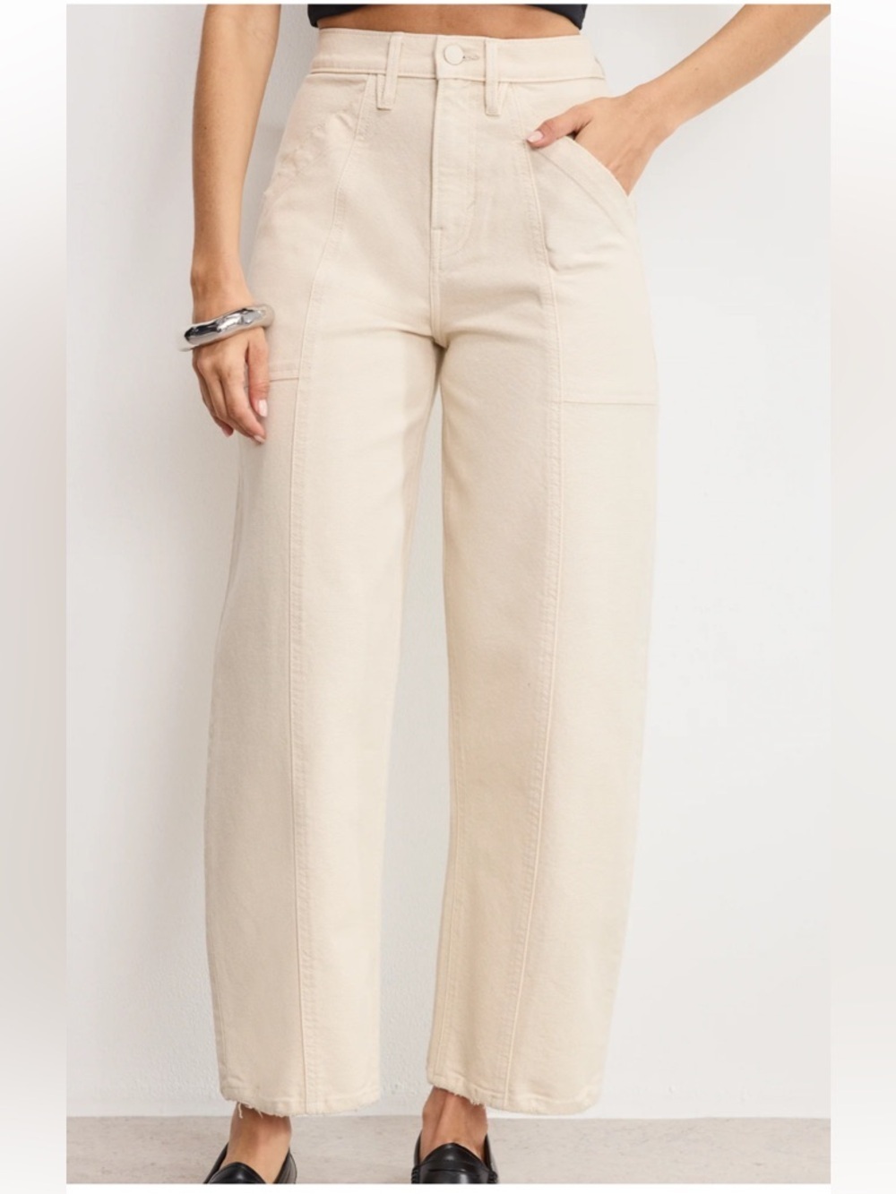 Good American Canvas Cropped Barrel Pants color: canvas Size 15